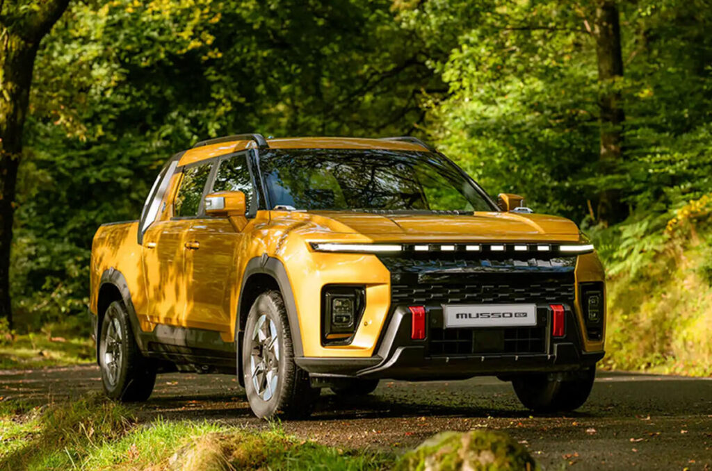 電動ピックアップトラック『ムッソEV』欧州発売へ 韓国KGMが注目カテゴリーに堂々参入 英国では約900万円から | AUTOCAR JAPAN KGMムッソEV