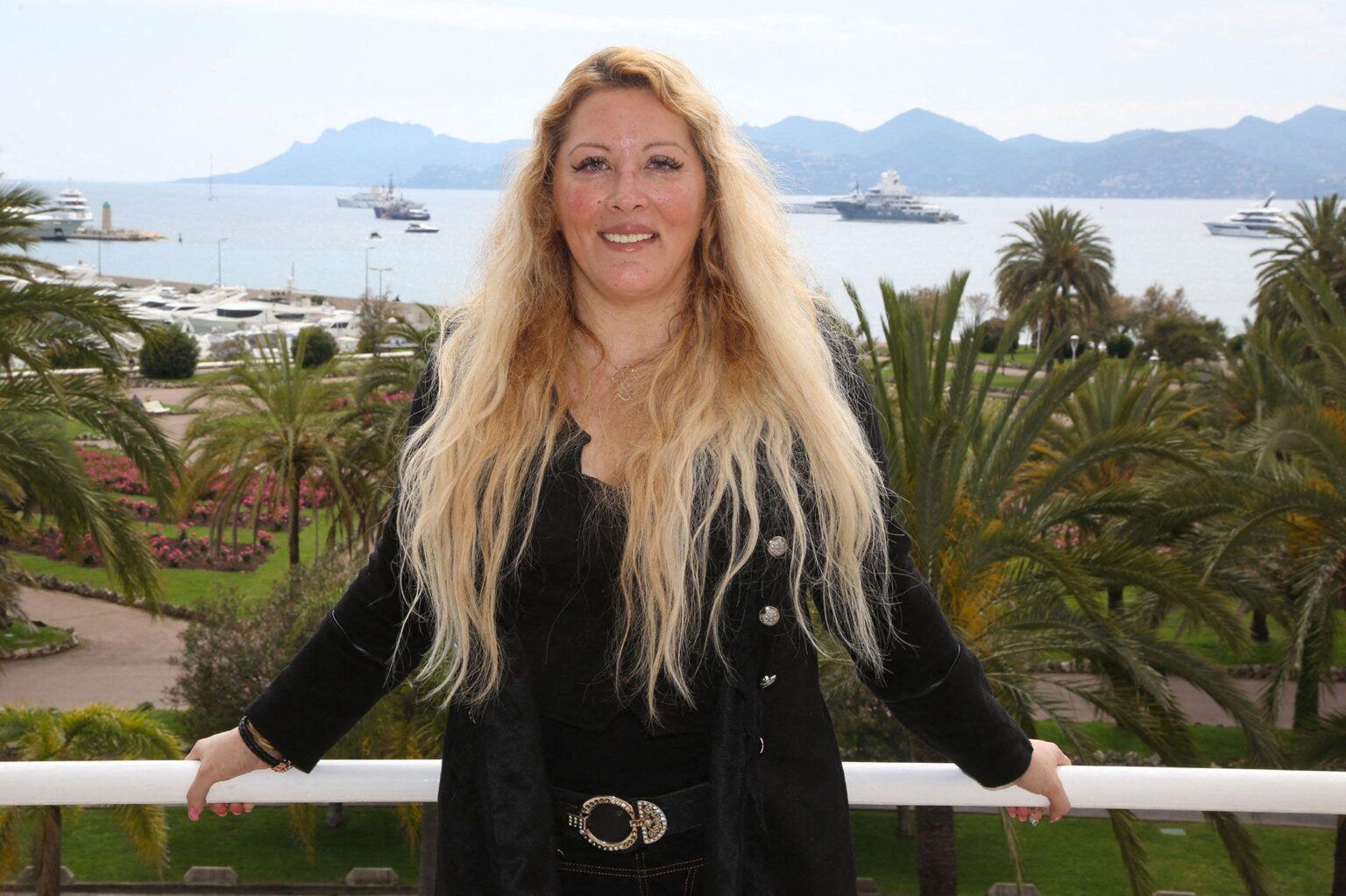 ロフト・ストーリーが明らかにした、ロアナさんは48歳で死去