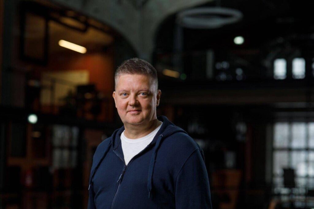 ミーリス・マンデル: ドバイ旅行者の皆さん、申し訳ありませんが、税金を使ってエストニアには連れて帰りません。