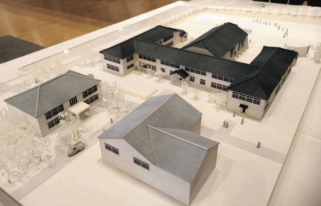 野々市尋常小 模型で復元　最後の卒業生らの依頼受け 金沢工大生たち製作