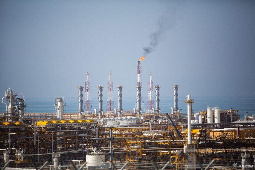 イスラエルが天然ガス施設攻撃 イラン、周辺諸国に報復