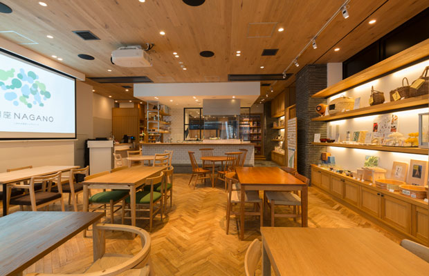 ２階のイベントスペースではさまざまなテーマのイベントが開催されています。