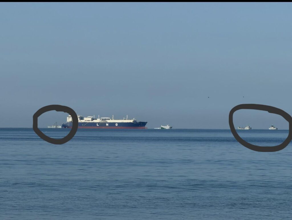 スペイン軍のボートが3月13日にロタ軍事基地を出港し、地中海に向かう