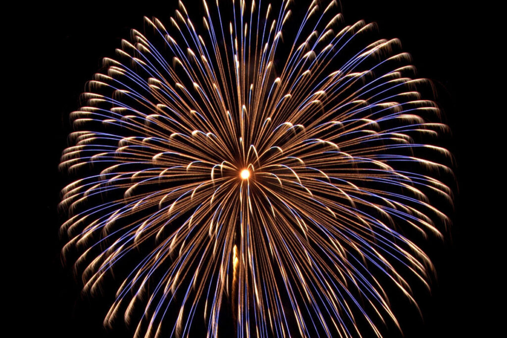 【2026】岐阜県恵那市で本日花火打ち上げ！上矢作中学校の閉校記念事業 | 夜景FANマガジン