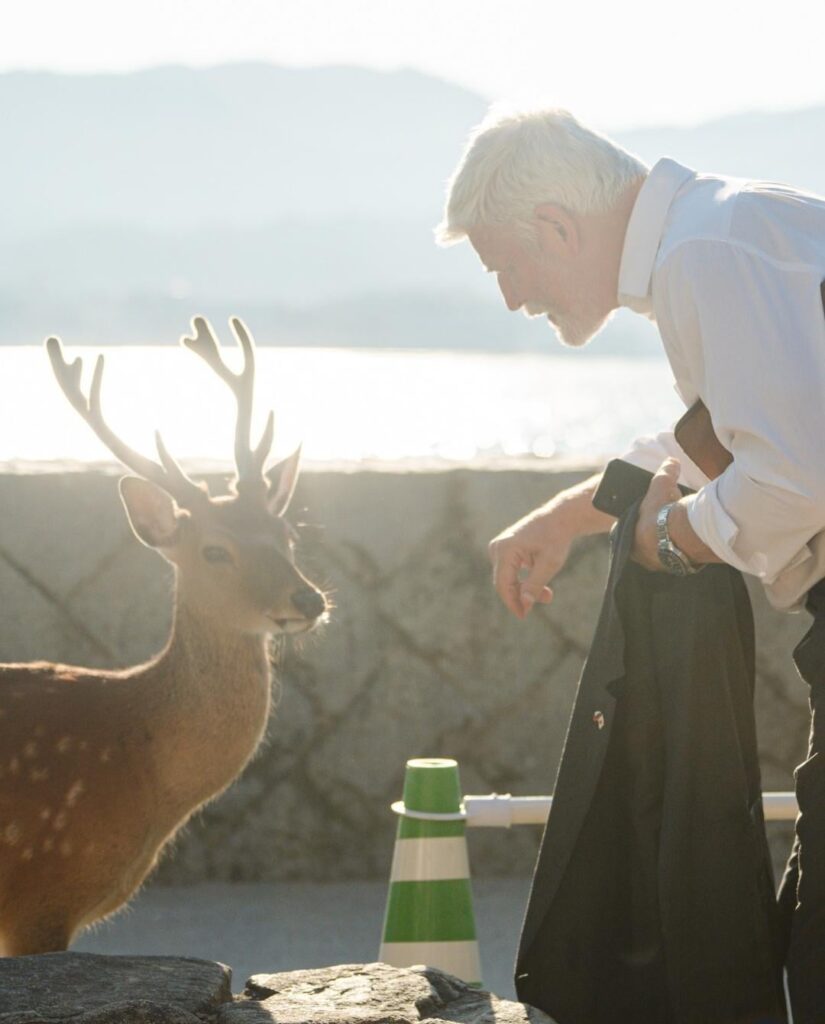 パベル・ヴィデン将軍のシカノコ・ノコノコ・コシタンタン？