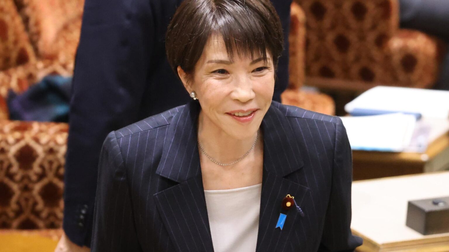 高市内閣支持率「79.5%→56.0%」、わずか2か月半で23ポイント下落の背景を検証 ― 下落トレンドをどこで止められるか