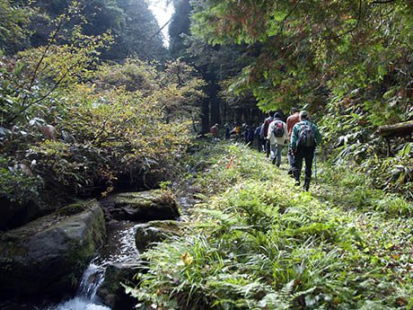 日野町都合山たたら跡