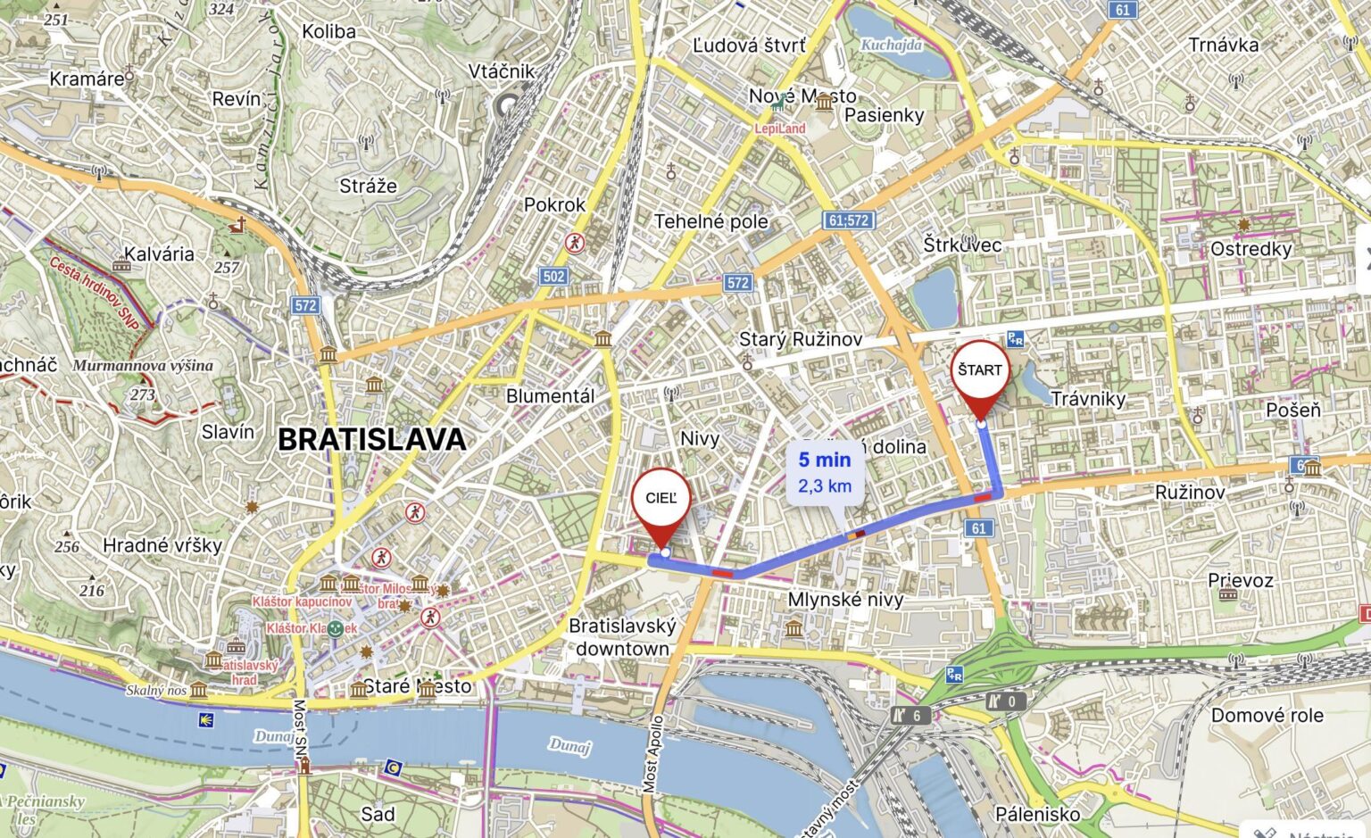 3月9日から、モドリーとペジンカを行き来するすべての郊外バスは、ニヴからさらに2.3キロ離れたパジトコヴァとプリエヴォシュカに停車し、したがって市内中心部からも停車することになる。でも、少なくとも Nivy にはもっとお店が入る余地があるでしょう？