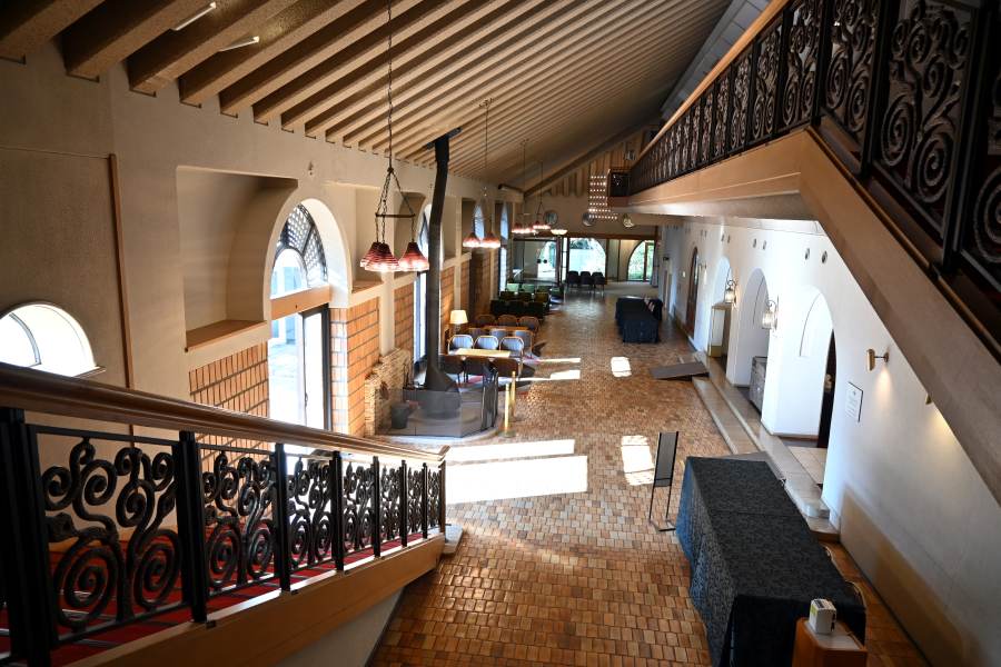 ホテル各所に絵になる素敵な空間が広がる