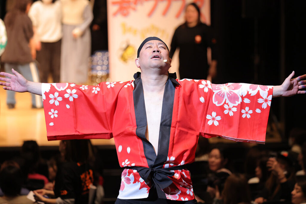 閉幕から半年…RGが「盆踊りソング」リリース発表、東京へ“万博盆踊り”進出 | Lmaga.jp