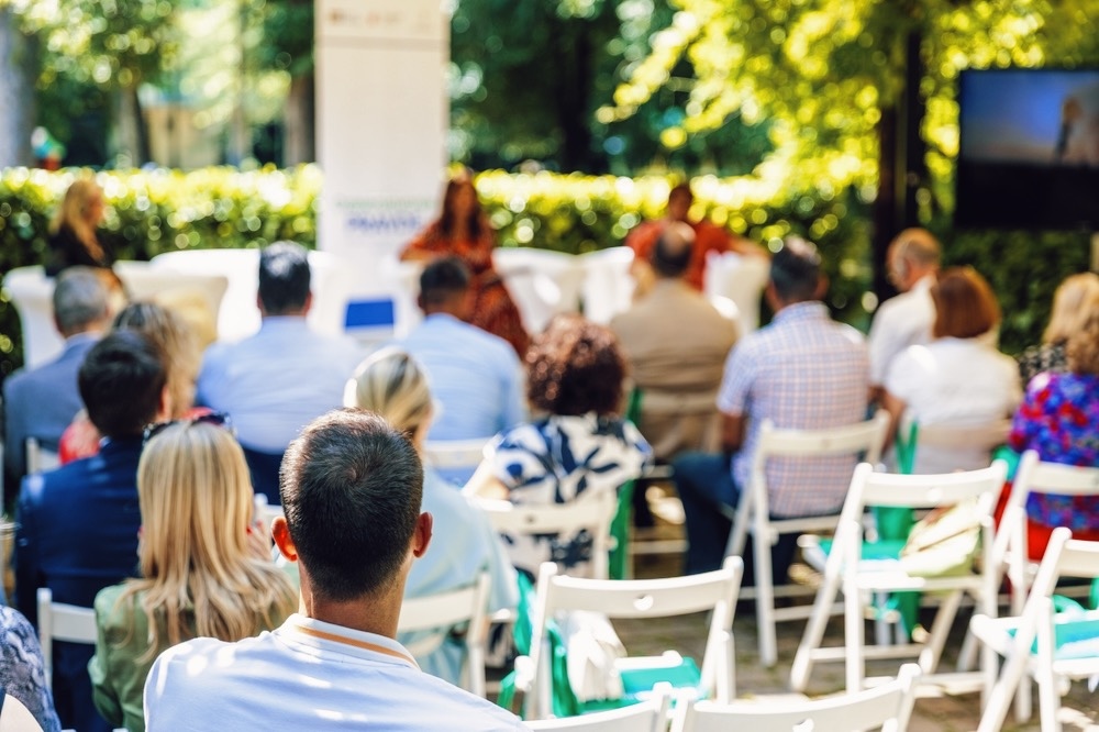 企業の取締役会に“自然”を。フランスで提出された新しいガバナンス法案 | 世界のソーシャルグッドなアイデアマガジン | IDEAS FOR GOOD 企業の取締役会に“自然”を。フランスで提出された新しいガバナンス法案 | 世界のソーシャルグッドなアイデアマガジン | IDEAS FOR GOOD