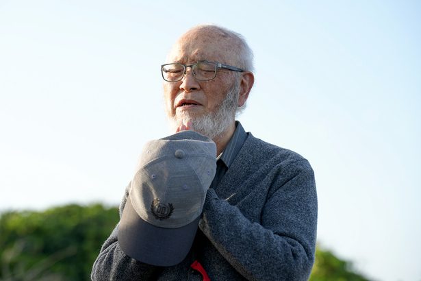 沈没艇調査で人工物か　遺族も訪れ追悼　沖縄・宮古島沖