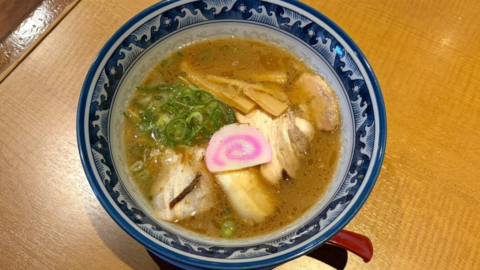 【和歌山】あれ？こんな場所に…！国道24号沿いで見つけた中華そば店へ行ってみた（旅人間） - エキスパート - Yahoo!ニュース