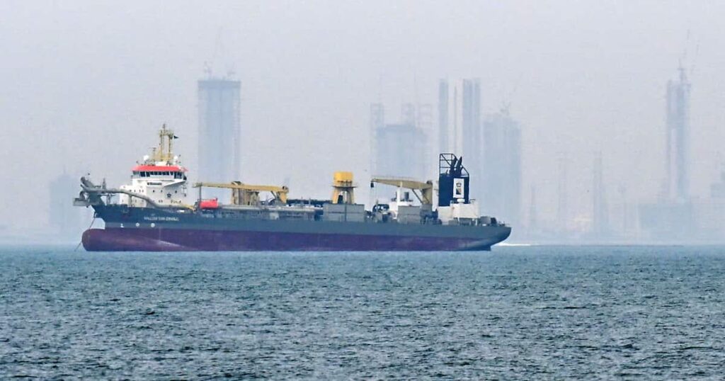 ＜主張＞ホルムズ海峡 首相は海自派遣の決断を 社説