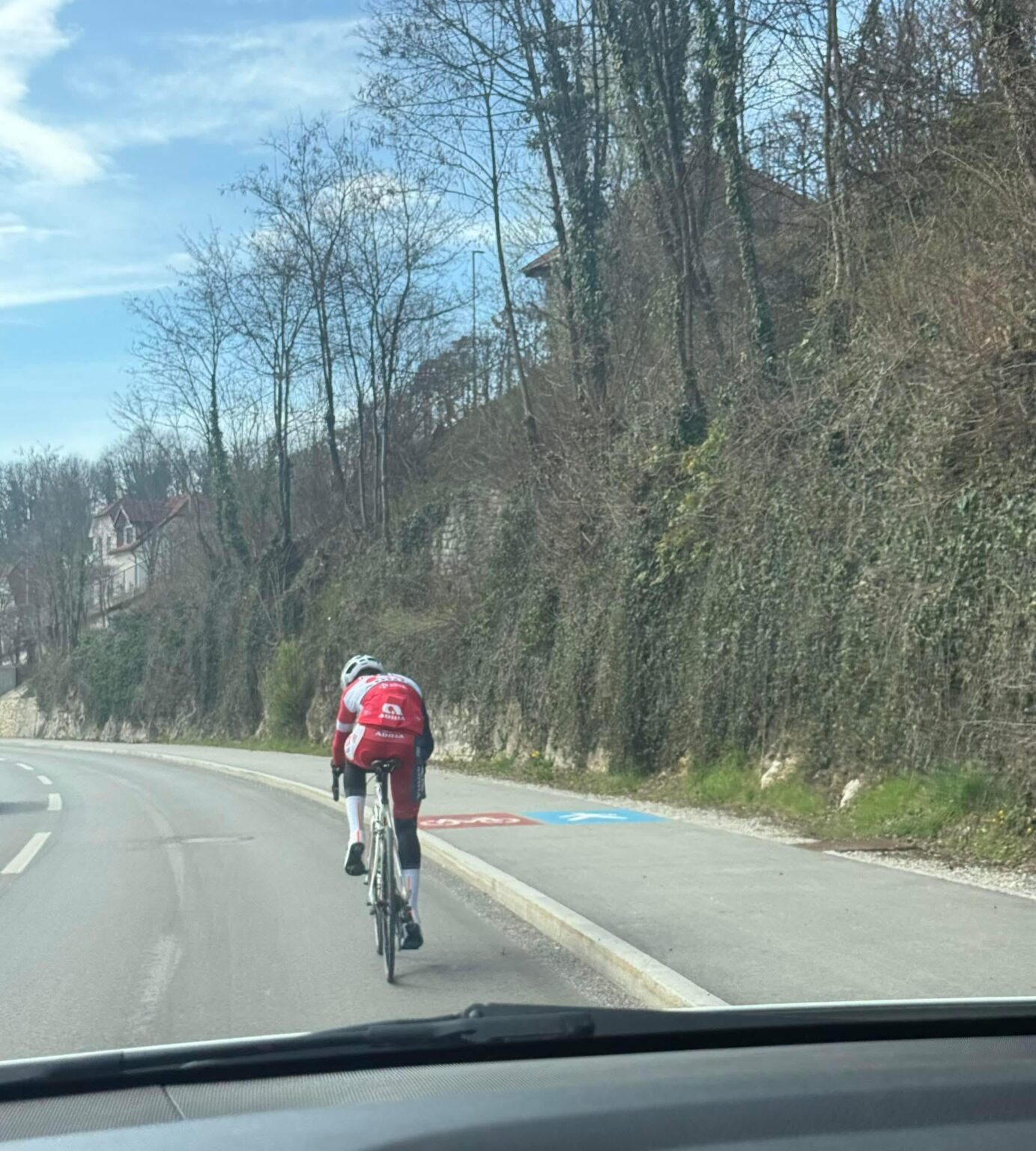 自転車専用車線！