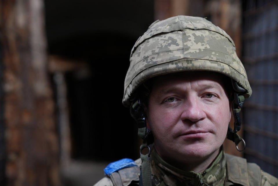 「アヤックス」はストックホルムに住んでいたとき、2週間後にウクライナが陥落するというニュースを聞いた。彼は戦うために戻ってきて、それ以来戦線を守り続けている