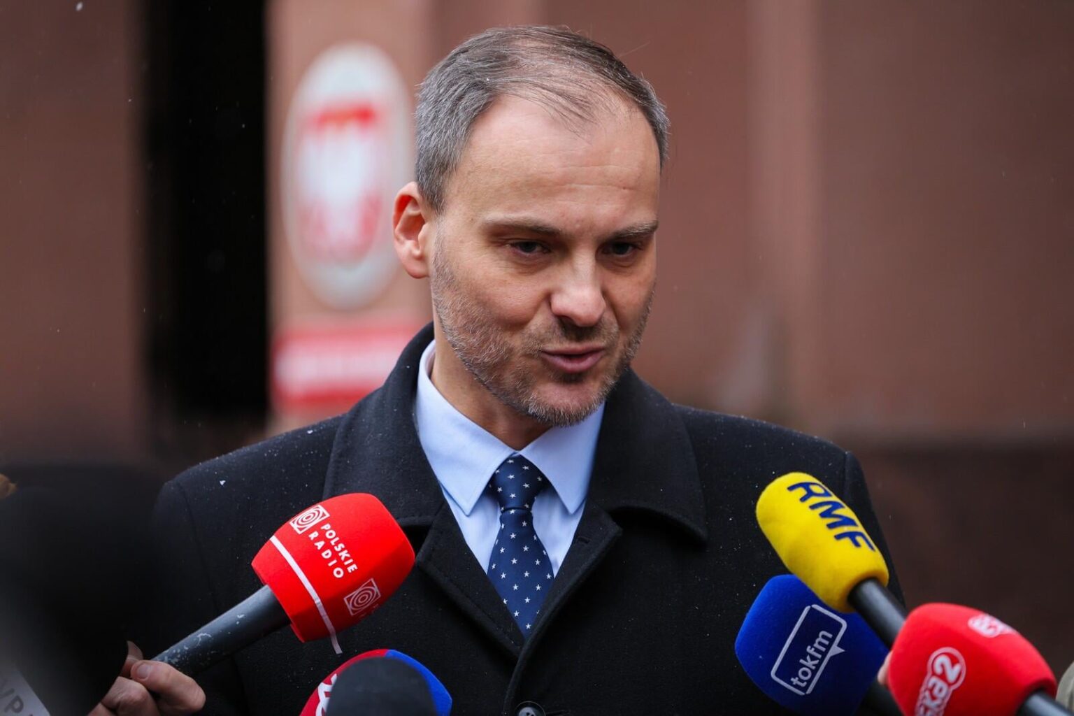 外務省発表、2,200人以上のポーランド人が地域紛争の中東から帰国