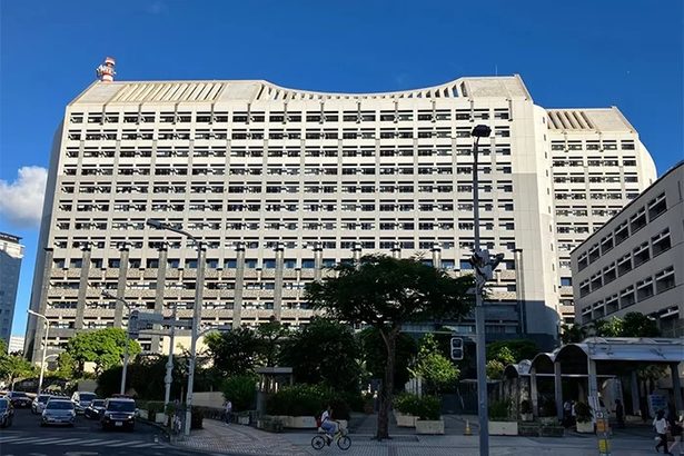 沖縄県知事選、投開票は9月13日 告示は8月27日に決定