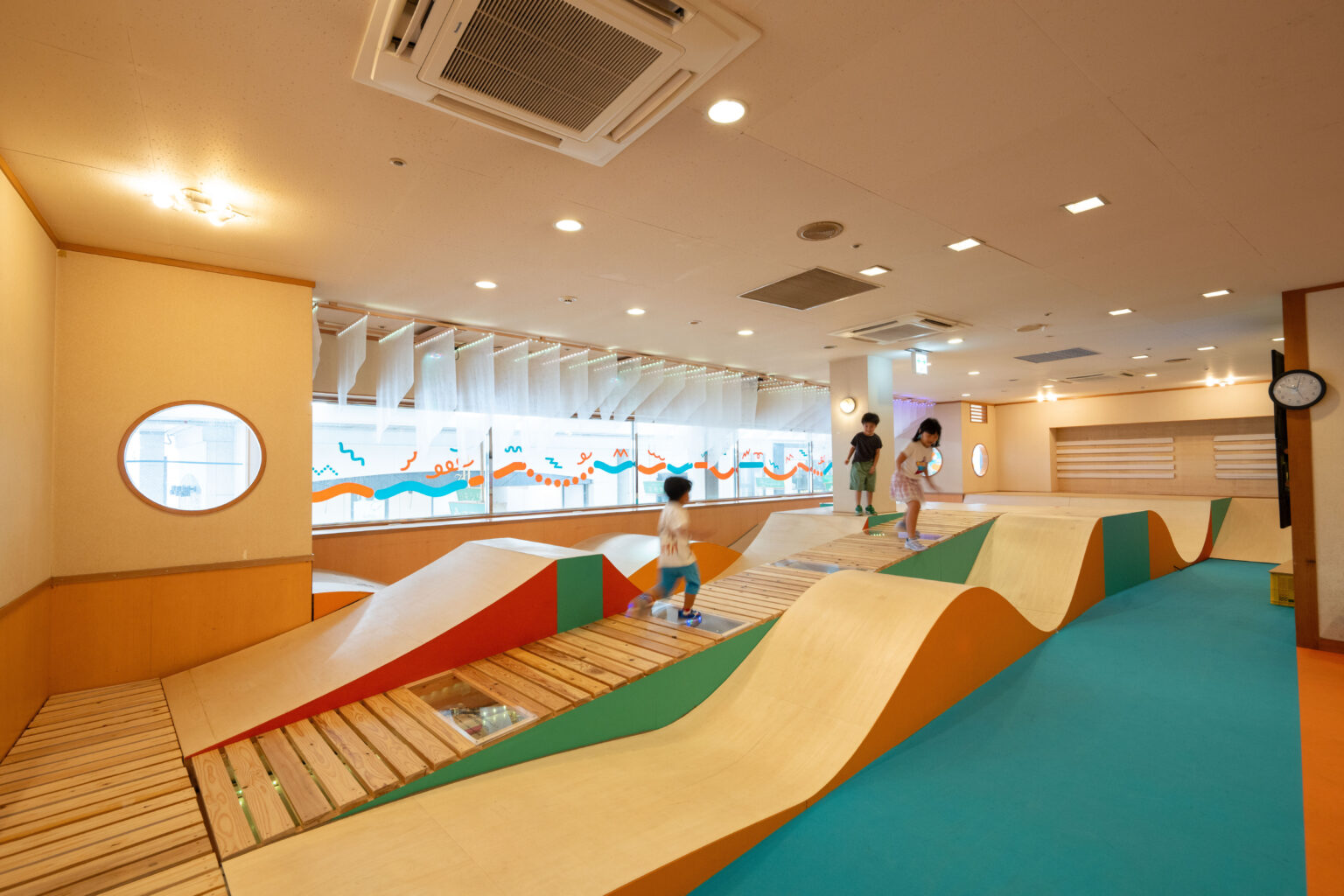 コロガルあそびのひゃっかてん2026 2026年7月11日(土) 〜 2026年9月13日(日) | 福岡おでかけ・イベント情報｜【西日本新聞me】