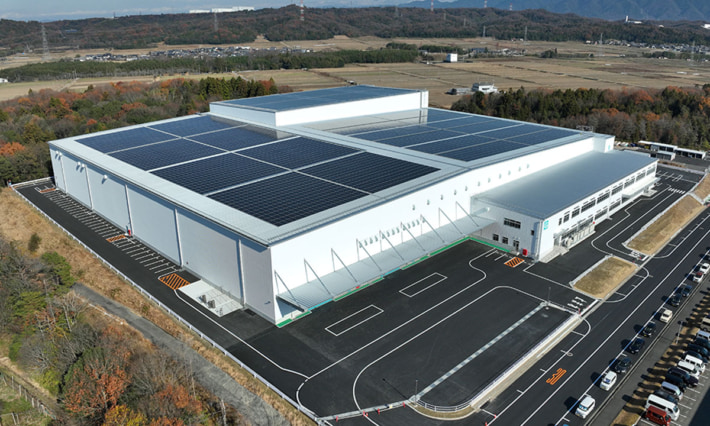 ダイフク/滋賀事業所に半導体生産ライン向け新工場棟が竣工 0403daihuku1 710x426 - ダイフク/滋賀事業所に半導体生産ライン向け新工場棟が竣工