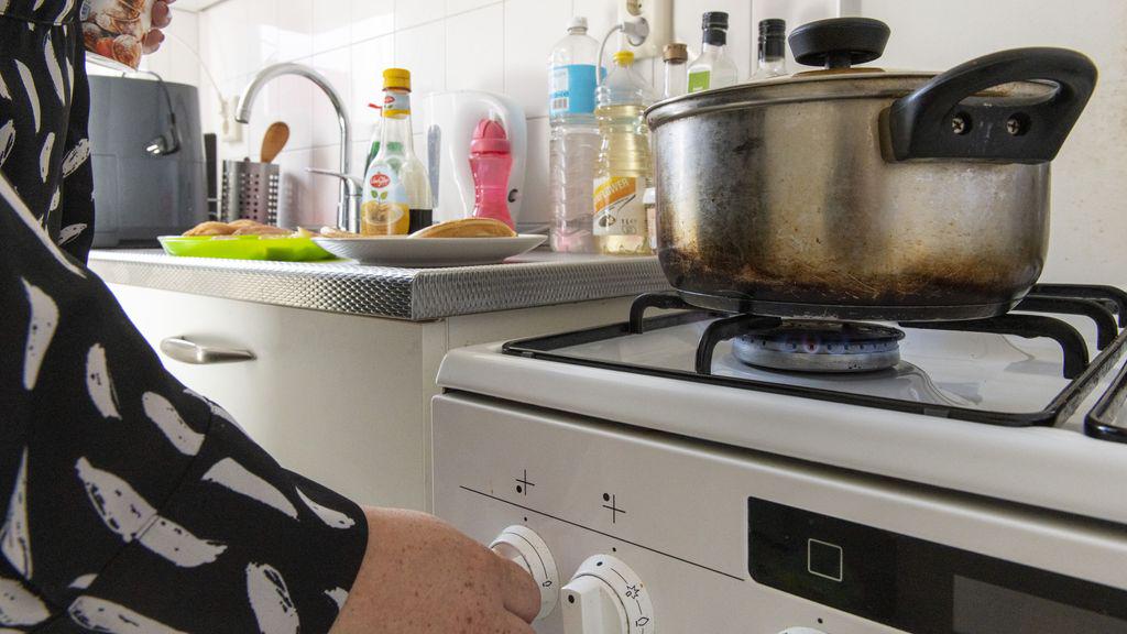 大臣、グリーンガスのせいで料金を高くするエネルギー会社に反論