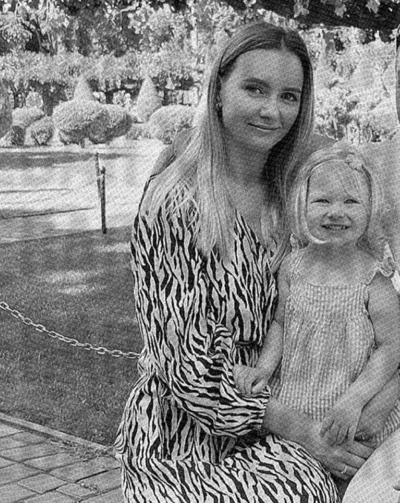 復活祭の月曜日 - このウクライナ人の母親と2歳半の娘は、今日、オデサ市の彼らのアパート街へのロシアの無人機攻撃により二人とも死亡した。