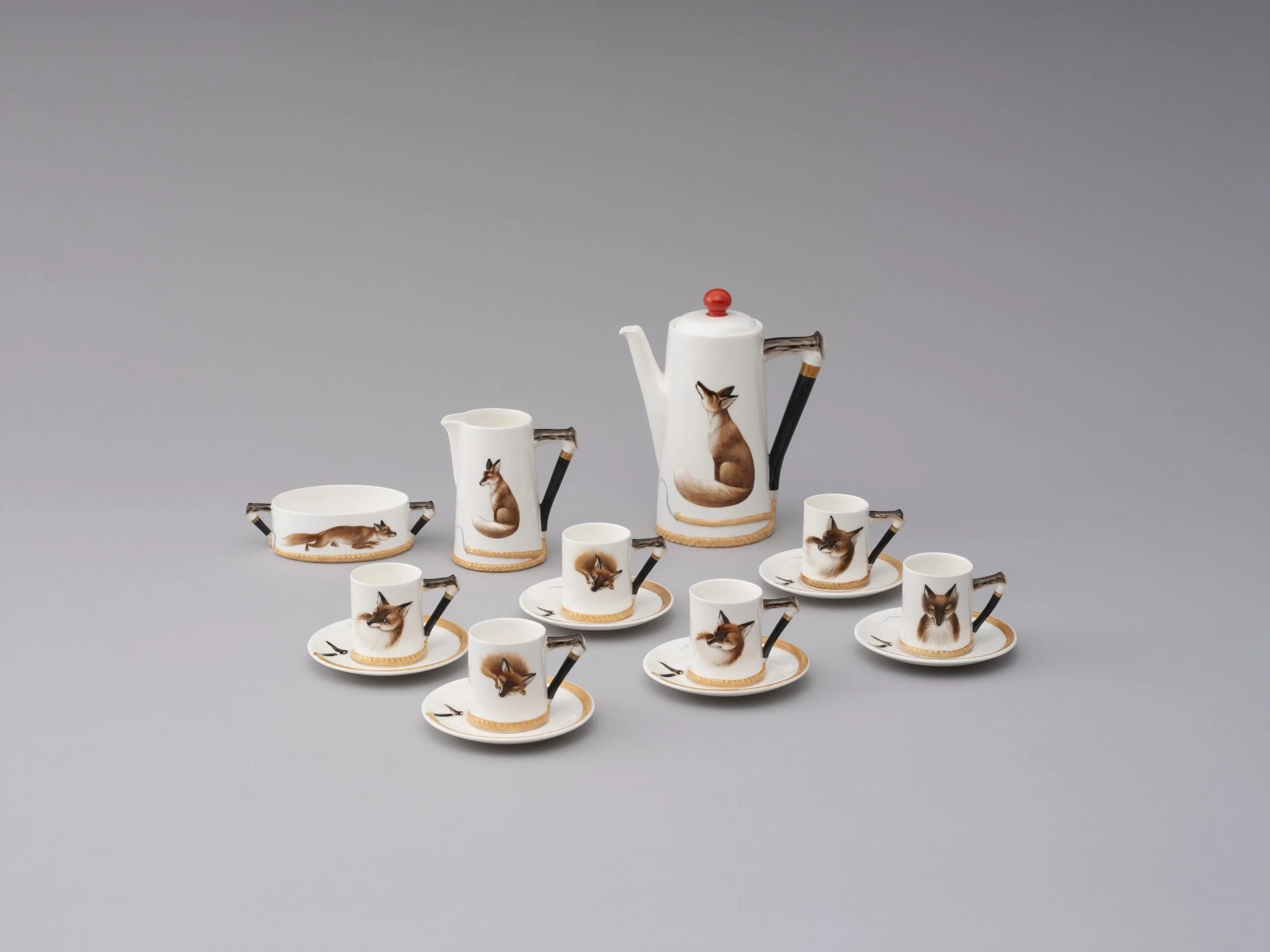 ロイヤル・ドルトン 狐文コーヒーセット 1950年代 岐阜県現代陶芸美術館