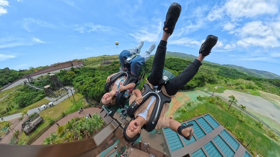 ジャングリア沖縄 新大型ライドアトラクション「やんばるトルネード」が、2026年4月29日（水・祝）にグランドオープン！開業にさきがけて、地元住民 57名が先行体験 | 株式会社ジャパンエンターテイメントのプレスリリース