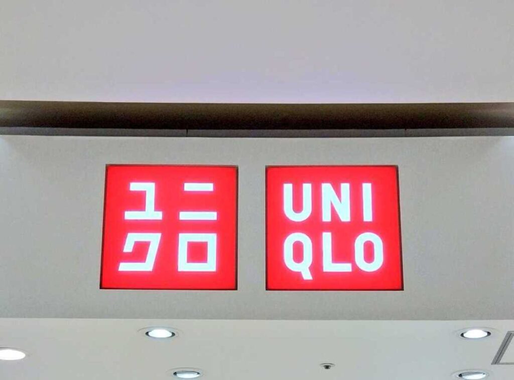 「必要な物が魔法のように入る」　ユニクロの“1990円バッグ”が大好評　「中身が出し入れしやすい」「海外旅行で使ったら大変便利でした」（1/2） | バッグ ねとらぼリサーチ - ねとらぼ