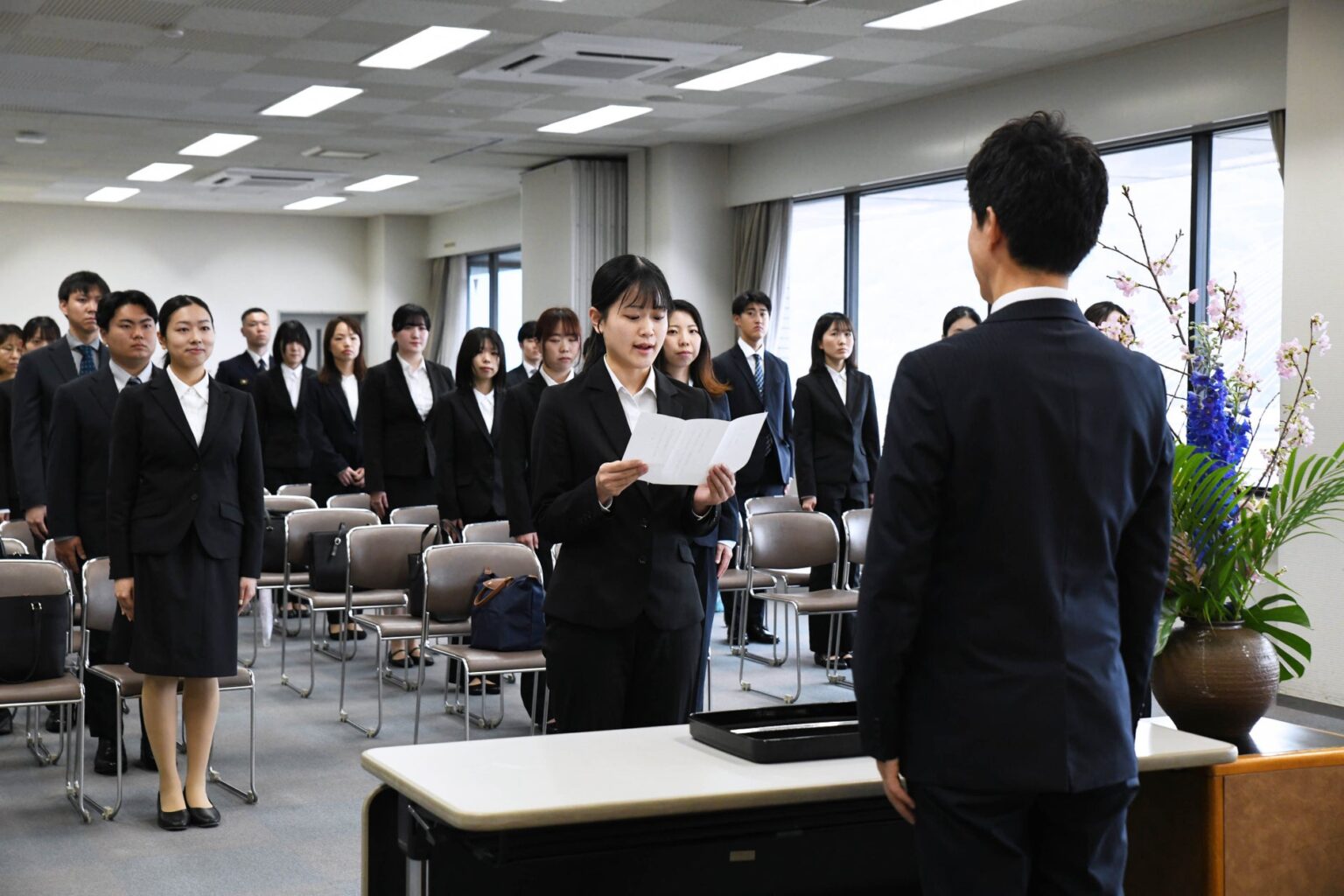 新たな決意を胸に！ 新規採用職員任命式 / 兵庫県川西市 | 川西市のプレスリリース