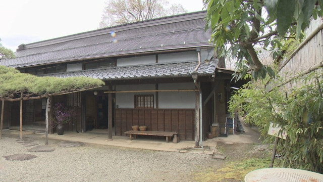 俳句の聖地「山廬」 俳人 飯田蛇笏・龍太親子が暮らした住居 記念館として開館 山梨・笛吹市(UTYニュース)|dメニューニュース(NTTドコモ) 俳句の聖地「山廬」 俳人 飯田蛇笏・龍太親子が暮らした住居 記念館として開館 山梨・笛吹市