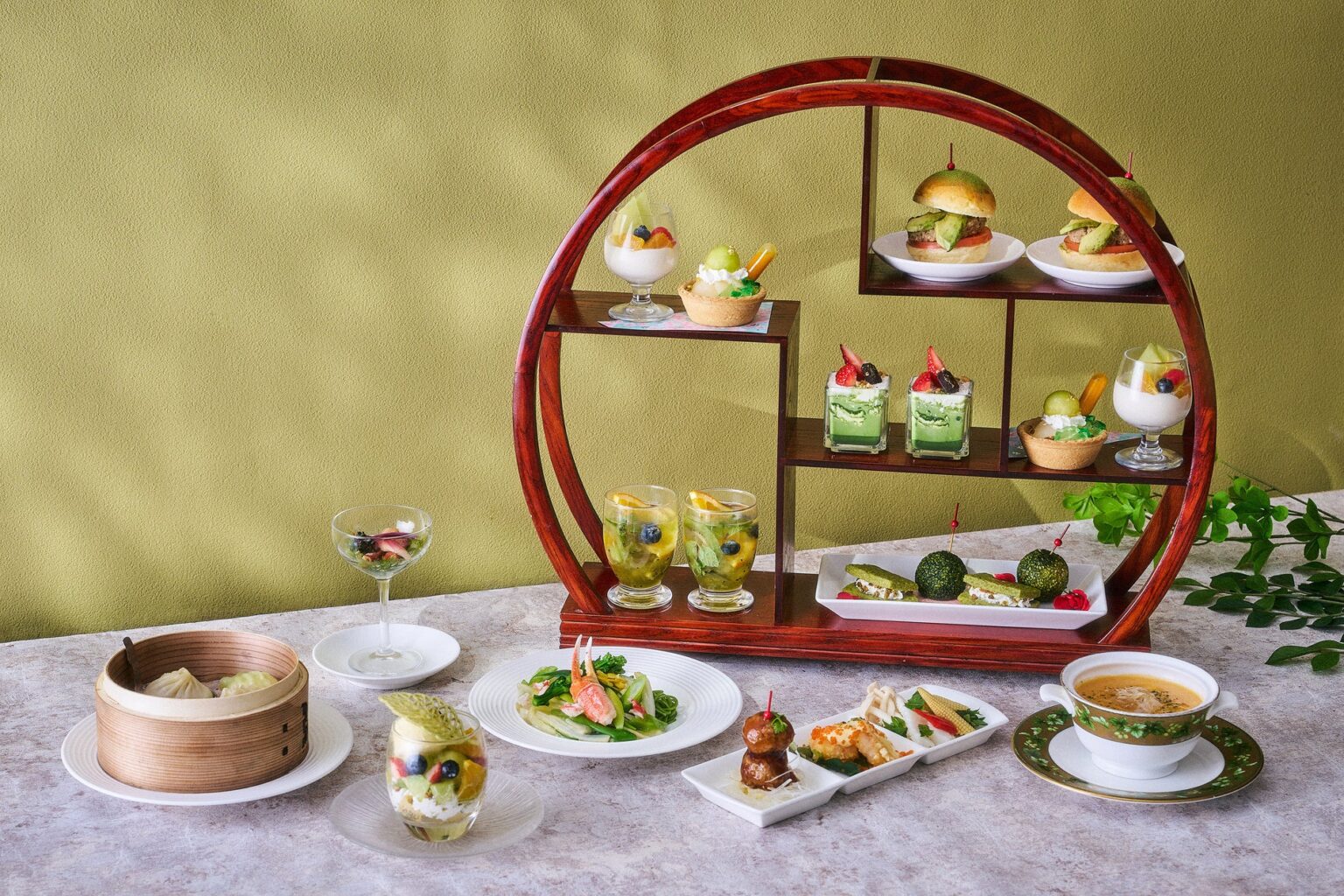 【品川プリンスホテル】新緑ときめく×中国料理「Chinese Afternoon Tea～翡翠色にときめくご褒美時間～」を販売 | 株式会社西武・プリンスホテルズワールドワイドのプレスリリース