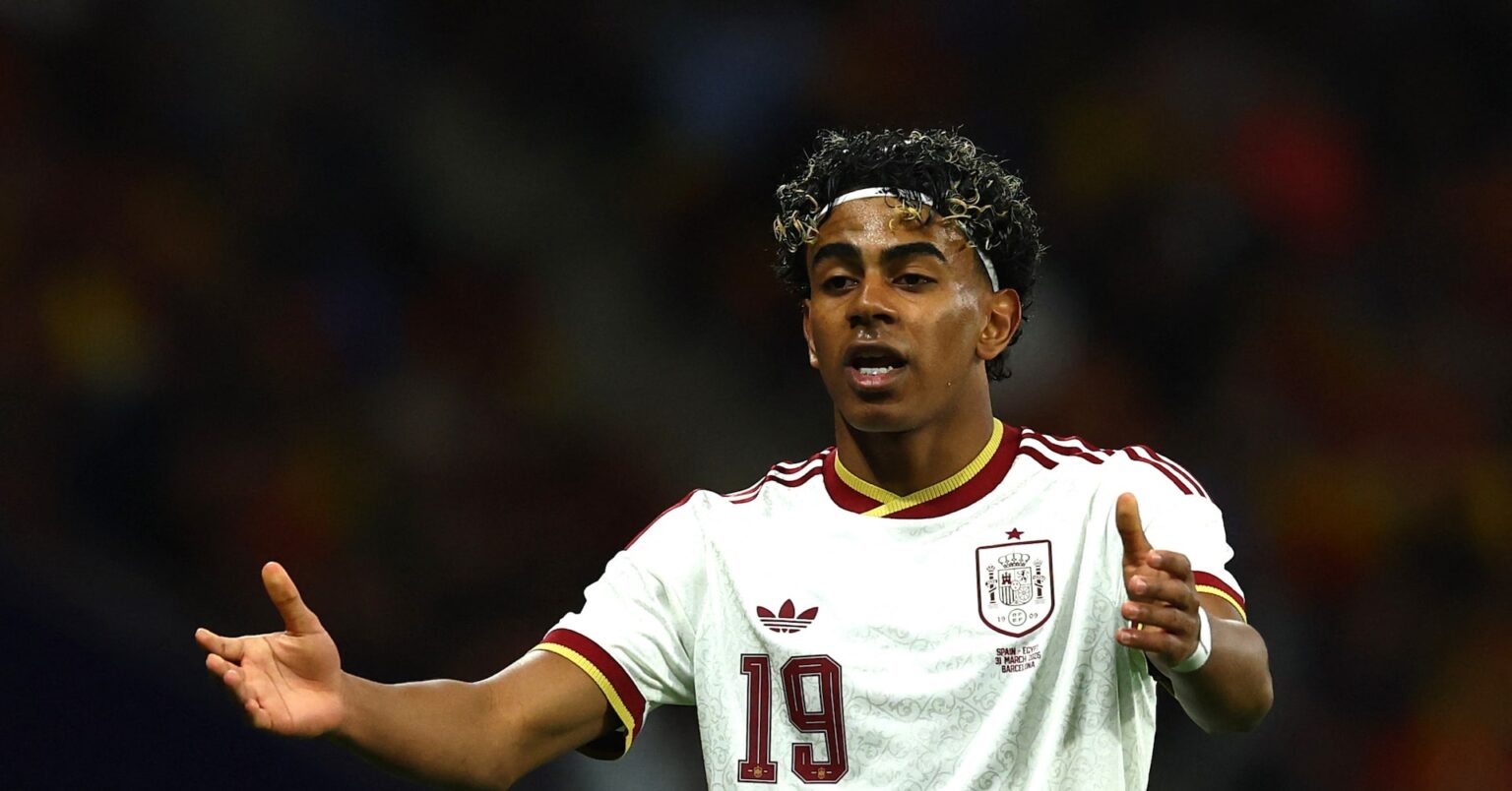 サッカー=スペイン戦の差別的チャントにヤマル反発、警察が捜査開始 | ロイター サッカー=スペイン戦の差別的チャントにヤマル反発、警察が捜査開始 | ロイター