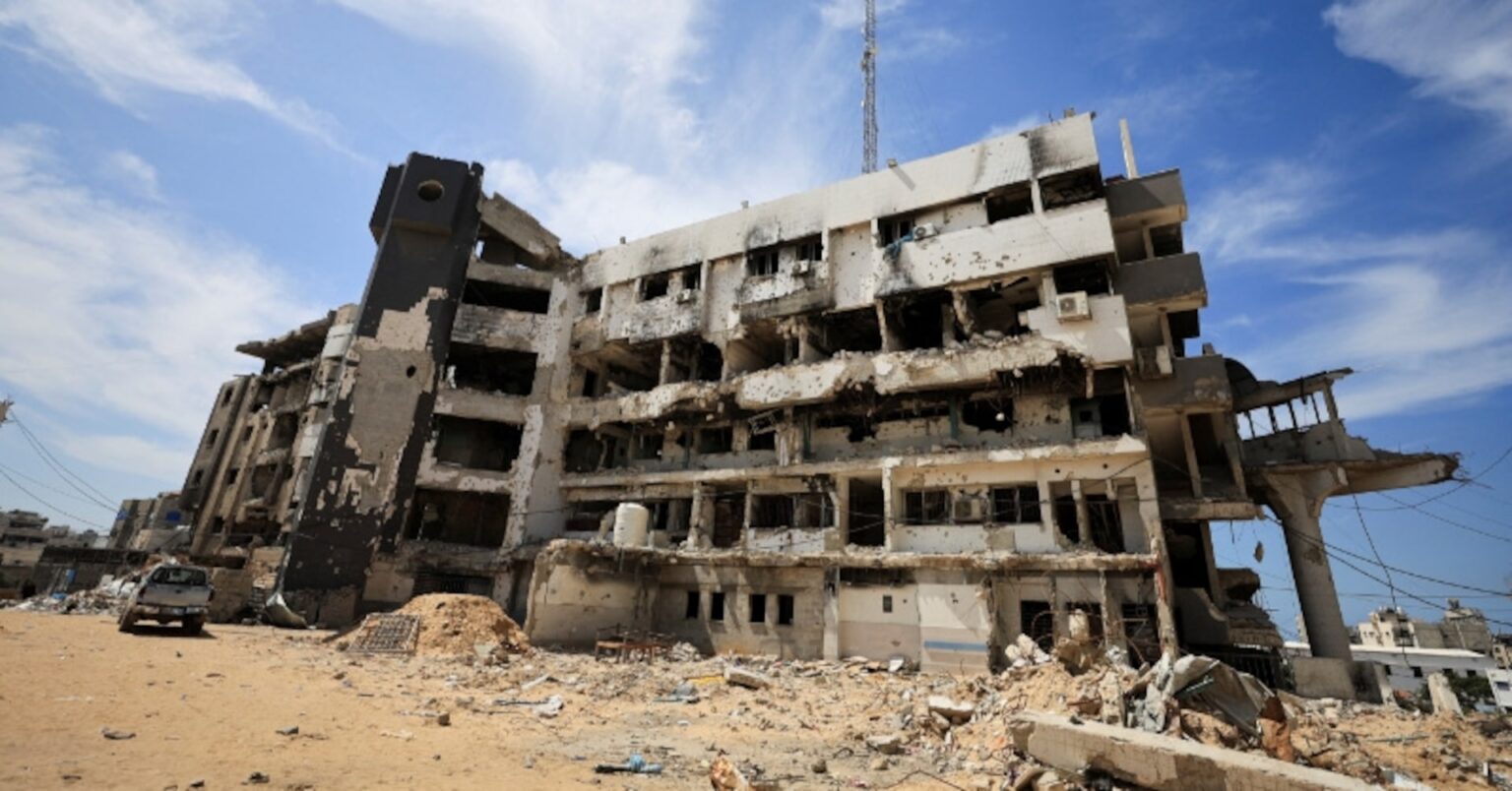 ハマス、イスラエルのガザ全面撤退保証なしの武装解除協議を拒絶＝関係者 | ロイター