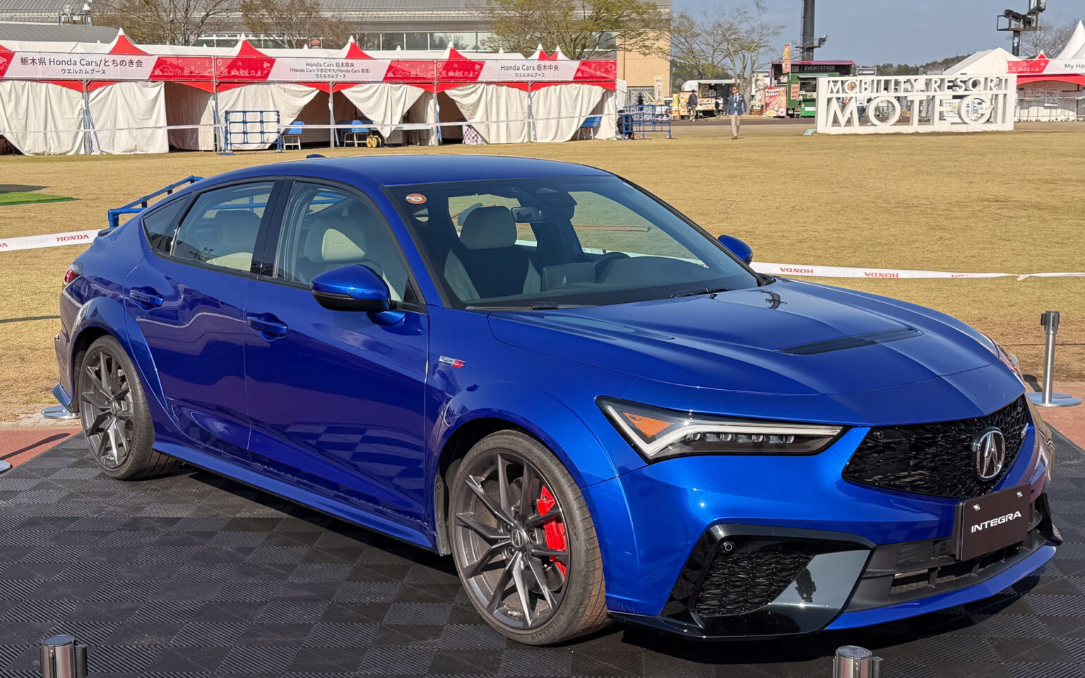 ホンダ、米国から逆輸入予定のアキュラ「インテグラ」やSUV「パスポート」をもてぎに展示 新型EV「スーパーワン」のバリエーションも - Car Watch