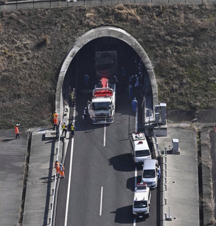 死亡６人は埼玉と静岡在住 新名神事故、三重県警 | 全国のニュース | 福井新聞ONLINE