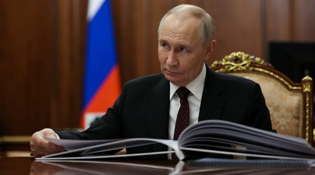 足もとの原油高は息切れが鮮明なロシア経済の追い風になるか？実質ゼロ成長と消費者ローンの延滞率上昇が物語ること 【土田陽介のユーラシアモニター】原油高に伴う税収の上振れは財政再建に用いられる可能性大で景気加速につながらず(1/4) | JBpress (ジェイビープレス)