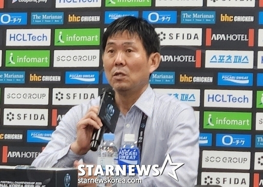 守安肇日本代表監督。 /写真=朴コンド記者