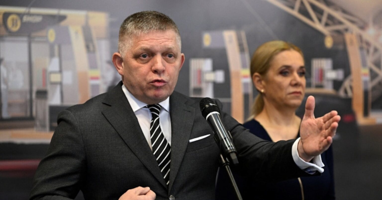 スロバキア首相、ロシア産石油への制裁解除主張　エネ危機受け | ロイター