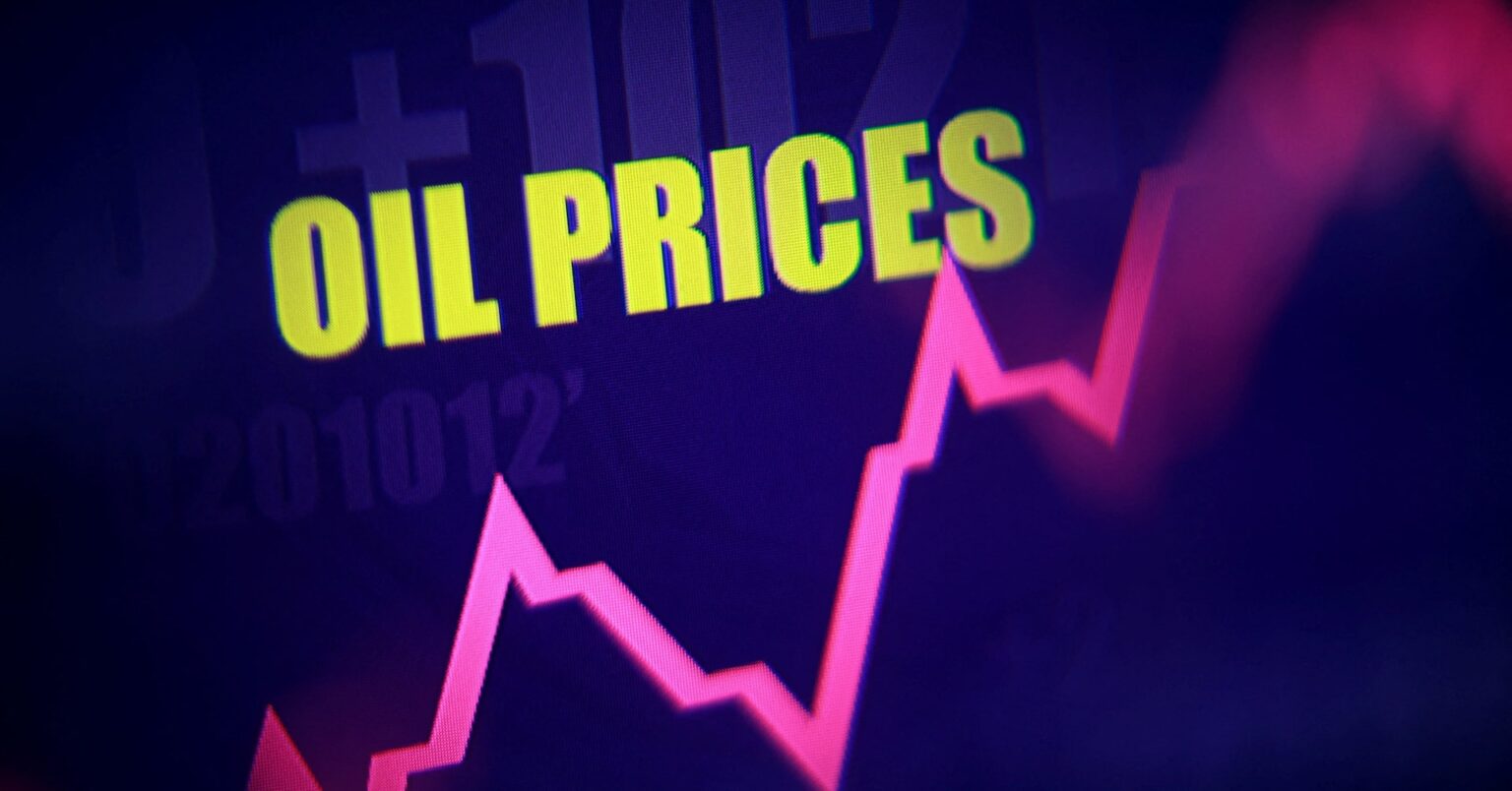 一部原油現物が最高値、150ドルに迫る　供給ひっ迫悪化示唆 | ロイター