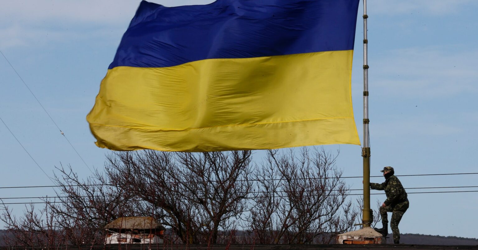 ウクライナ南部の河川輸送要衝に無人機攻撃、施設に被害 | ロイター ウクライナ南部の河川輸送要衝に無人機攻撃、施設に被害 | ロイター