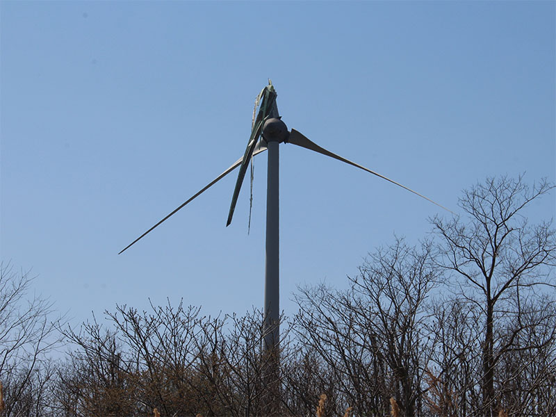 秋田県男鹿市でブレードが折れる 昨年5月の秋田市の事故と同機種、地理的な条件も酷似 - ウインドジャーナル｜風力発電のビジネス情報サイト