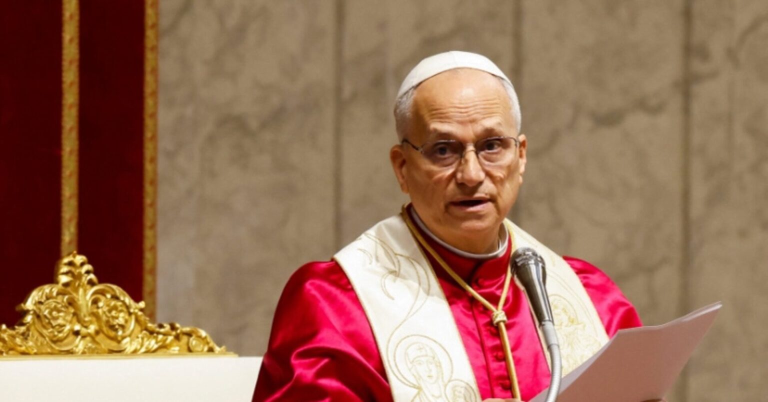 ローマ教皇、10日間のアフリカ歴訪開始　「世界の関心喚起へ」 | ロイター