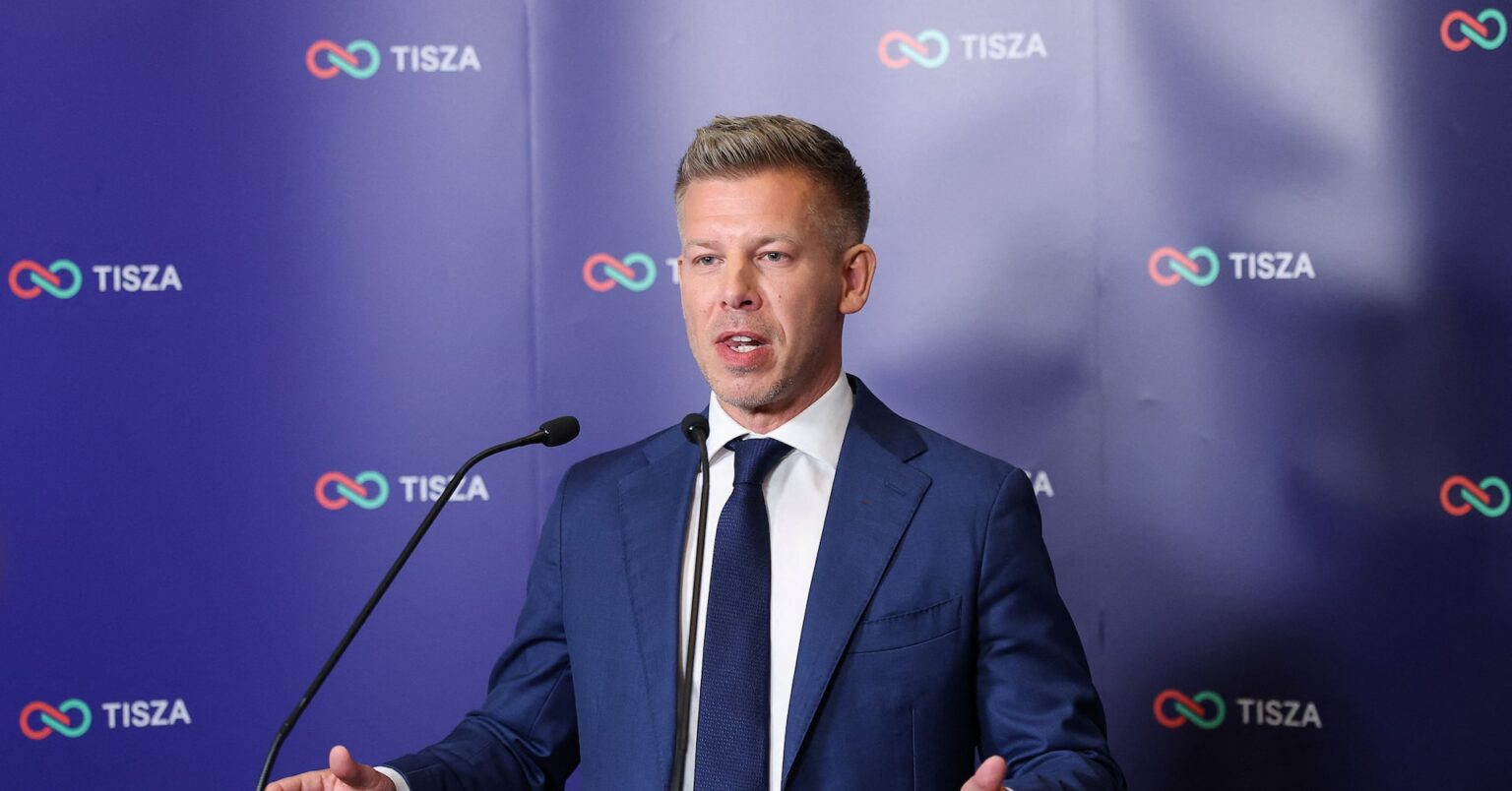 アングル：オルバン長期政権破ったマジャル氏、親ＥＵ掲げつつ保守層にも目配り | ロイター