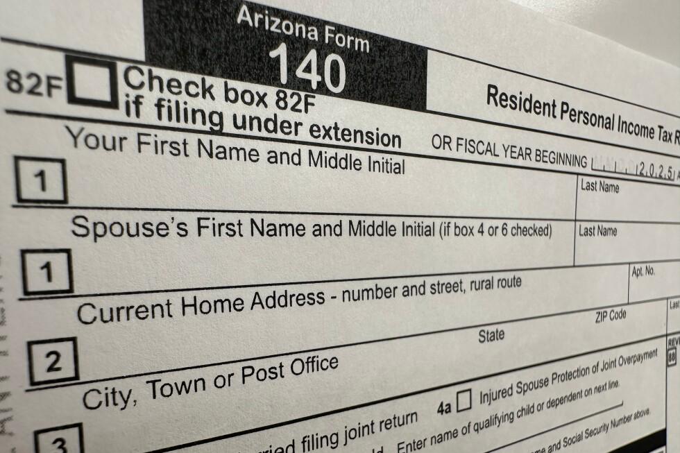 ディスカッション スレッド: 納税の日の記者会見
