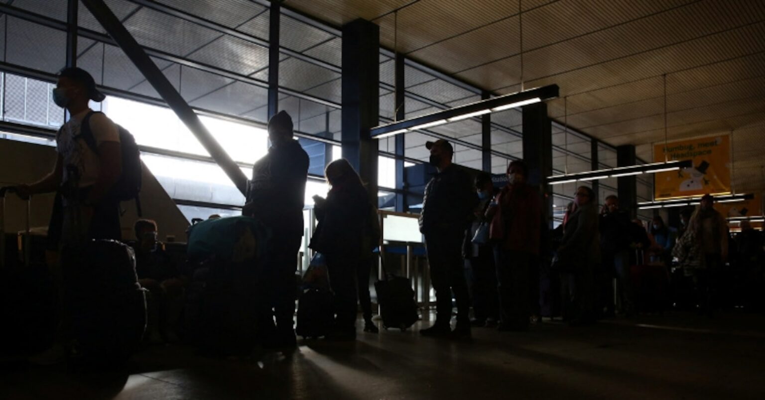 米シアトル空港で当局者が嫌がらせ、中国外務省が国民に警告 | ロイター