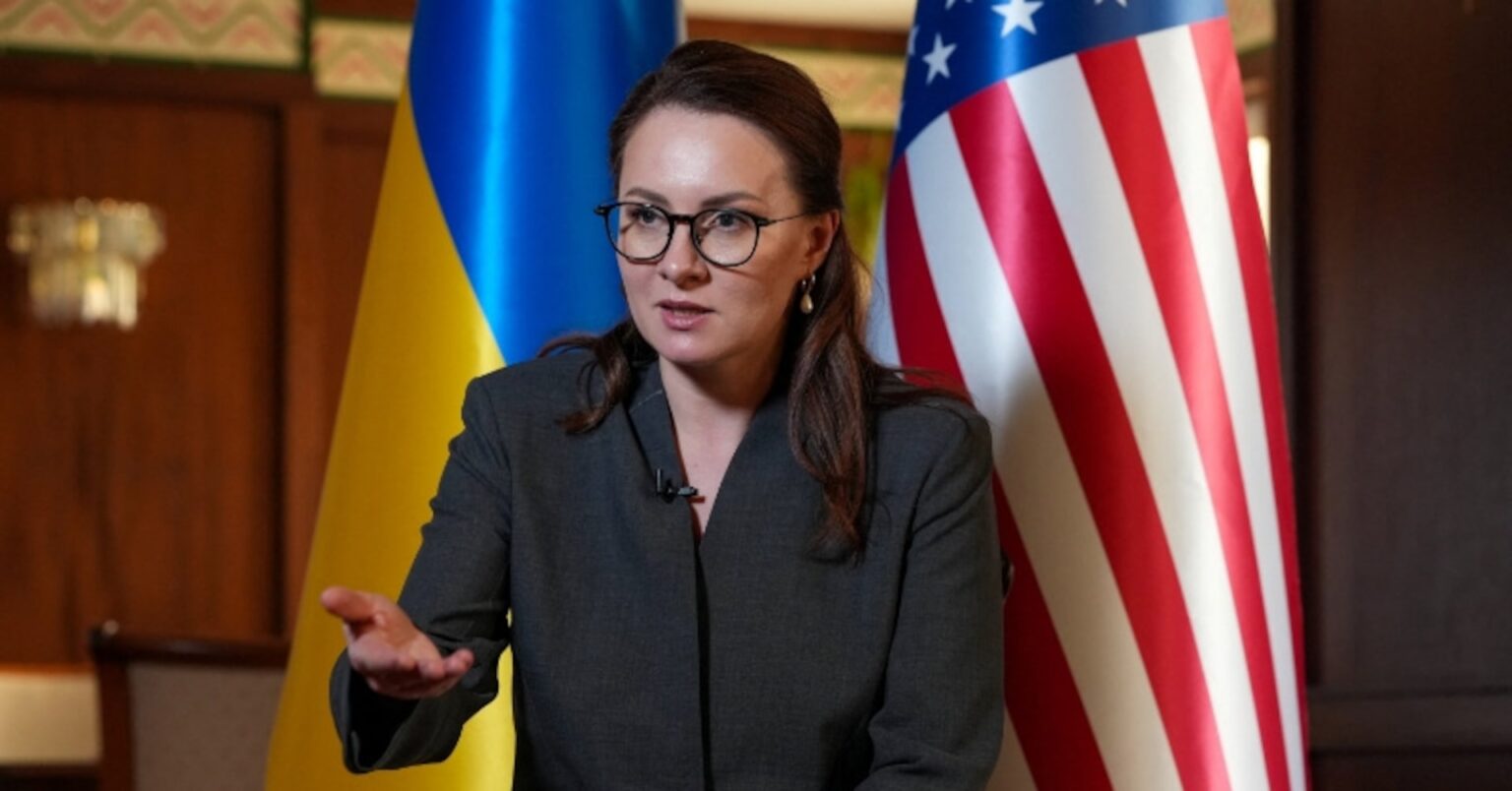 ウクライナ首相、対ロ制裁維持を米に訴え　「財務長官は協力的」 | ロイター