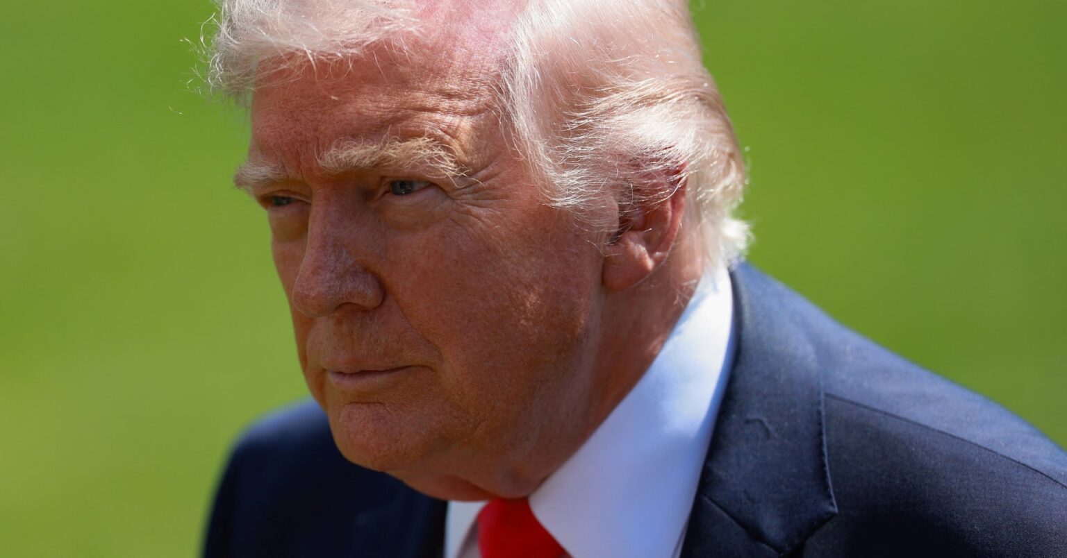 トランプ氏、対イラン海上封鎖「完全維持」　合意成立まで | ロイター