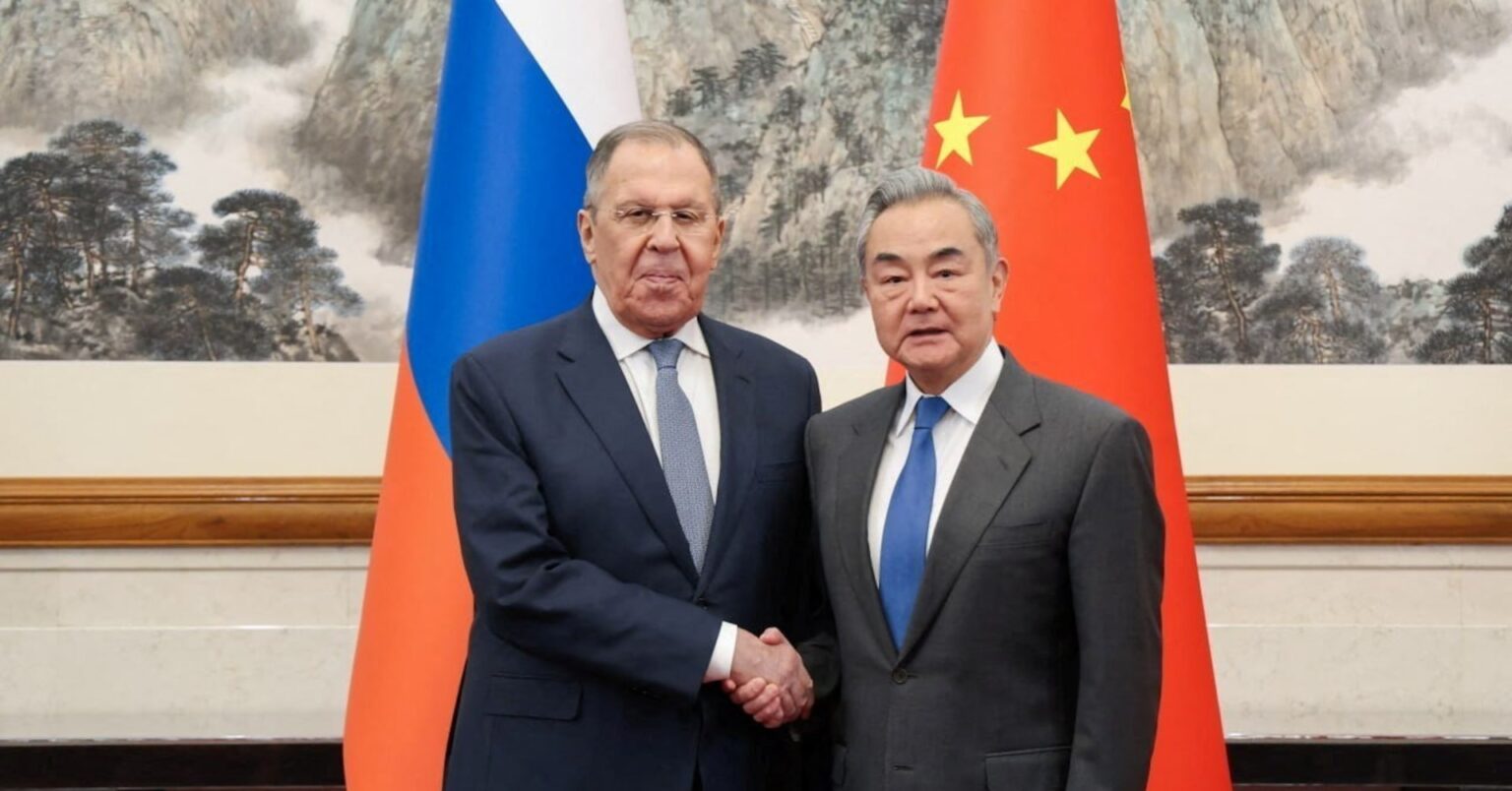 中ロ外相、首脳会談やイラン・ウクライナ情勢巡り協議 | ロイター