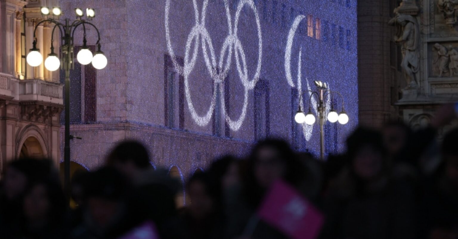 イタリア、第1四半期は緩やかな成長　五輪効果で＝中銀報告 | ロイター